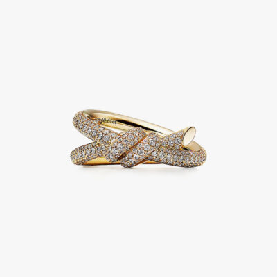 Artistic Diamond Wedding Rings
